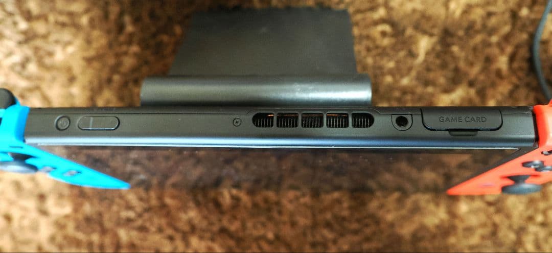 【美品】2024年購入 Nintendo Switch 本体