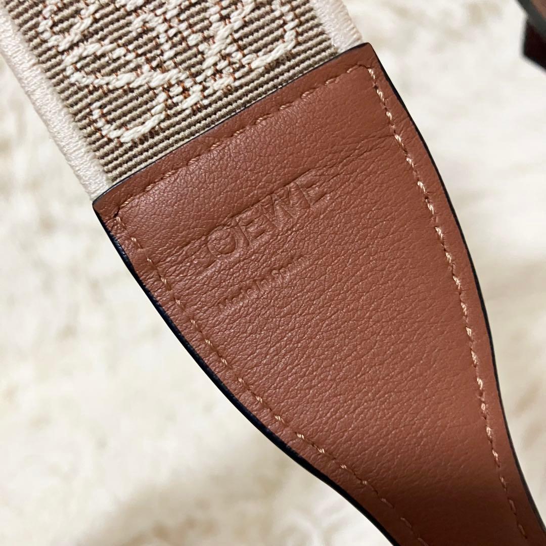 【未使用品】ロエベ＊ショルダーストラップ アナグラム 正規品 刻印 ゴールド金具
