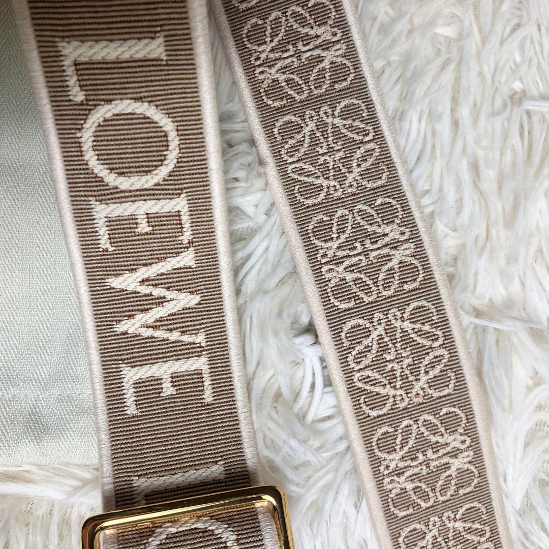 【未使用品】ロエベ＊ショルダーストラップ アナグラム 正規品 刻印 ゴールド金具