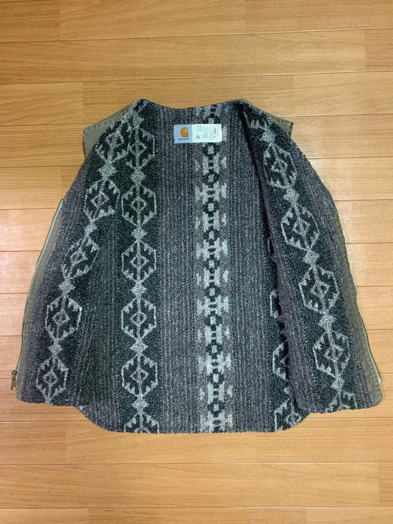 USA Carharttダック地ベスト 裏地ネイティブ柄 ボア ライナーXL