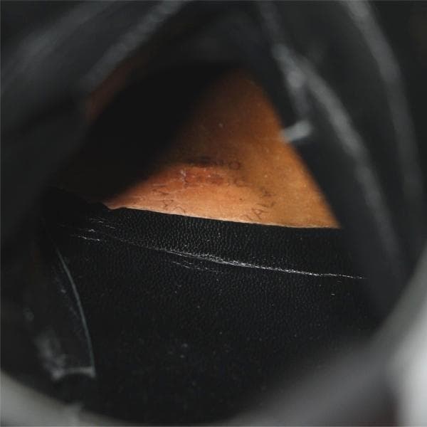 ク*ン様 サンローランパリ ショートブーツ 442221 黒 ブラック エナメル