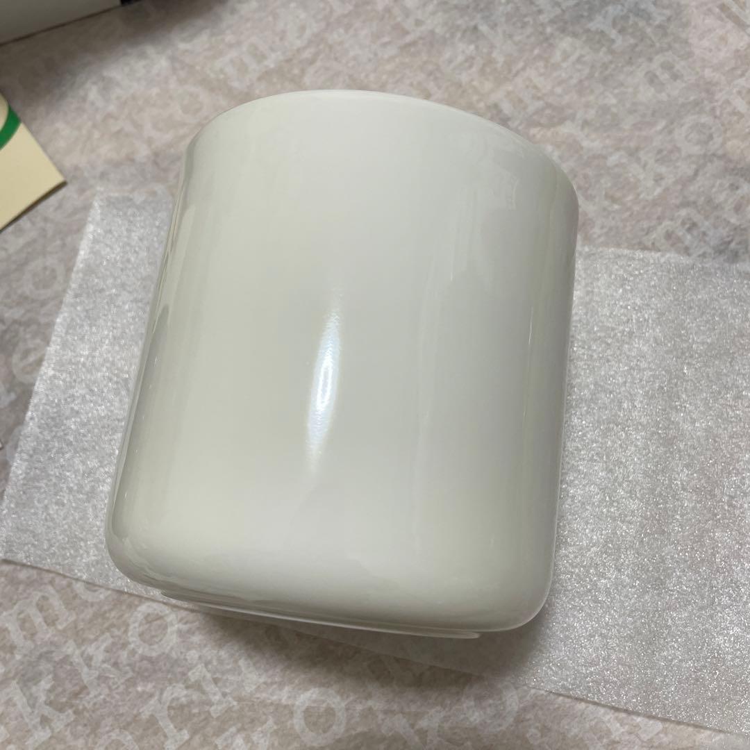 新品　マリメッコ　ウニッコ　キャニスター