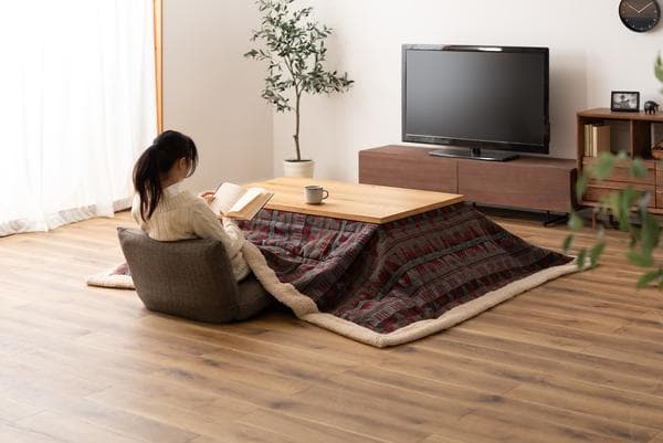 おしゃれ ふかふか かわいい オルテガ 暖かい 長方形 こたつ布団 レッド