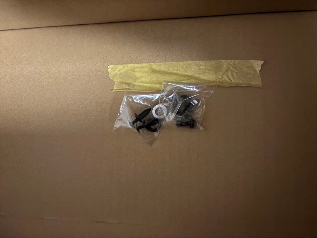 ショーワガレージJB64 AES ワイドフェンダー　フロント側新品、リア側中古品