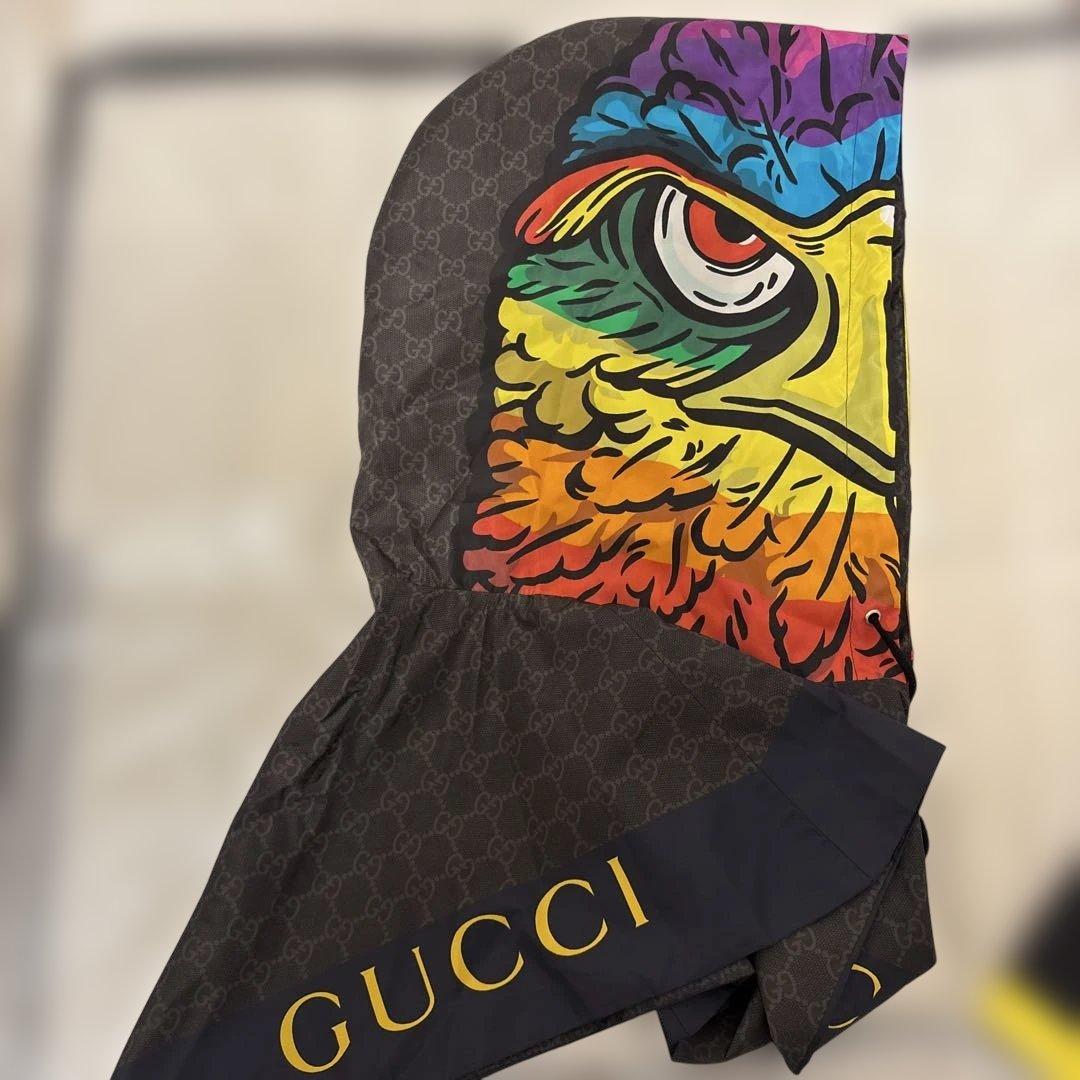 GUCCIフードポンチョM