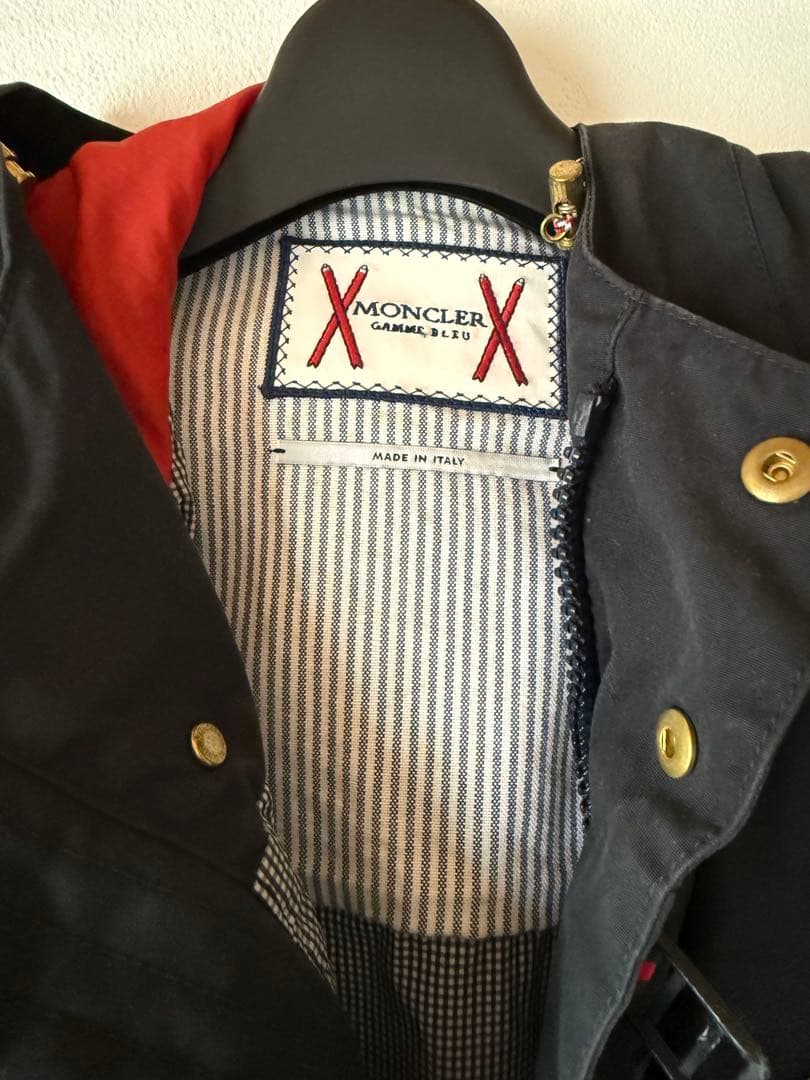 モンクレール ガムブルー MONCLER GAMME BLEU ナイロンパーカー
