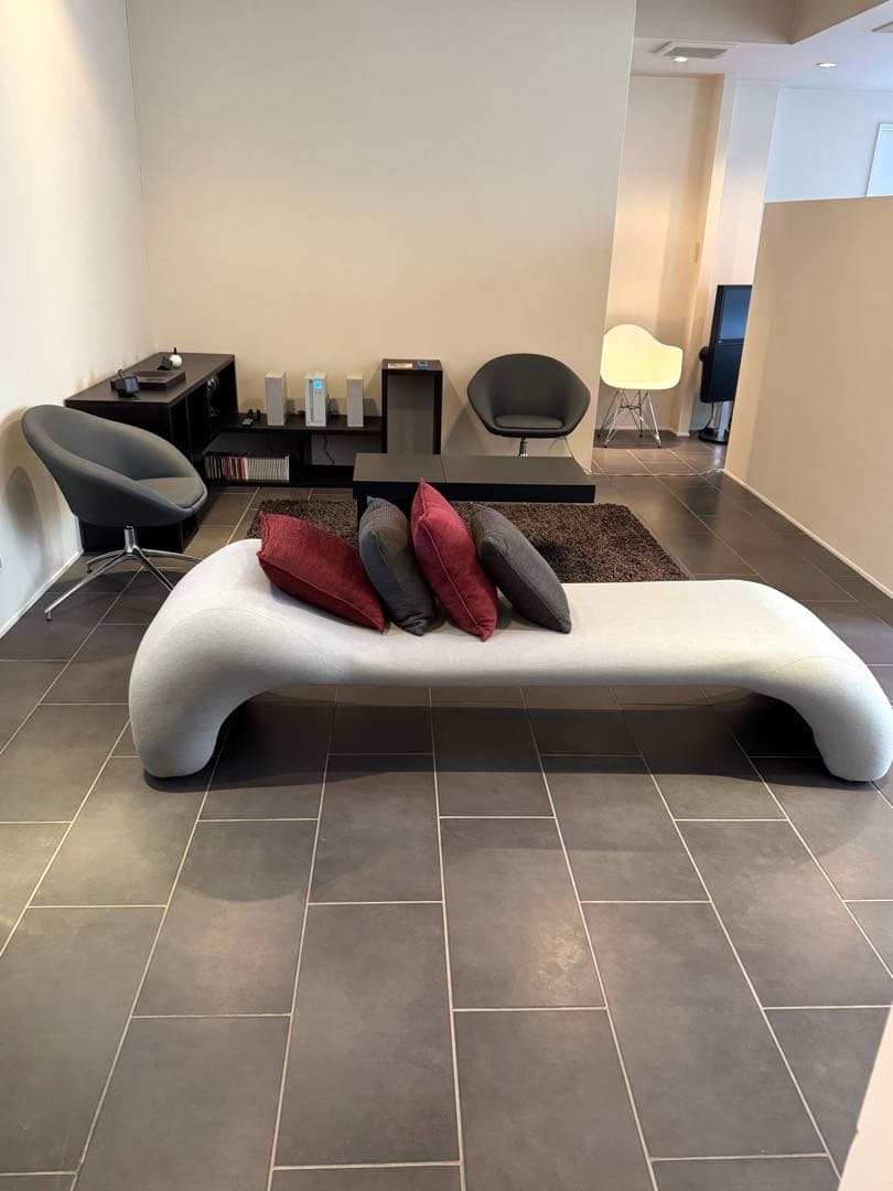 美品 モダン ラウンジチェア 相合家具 回転チェア 1脚