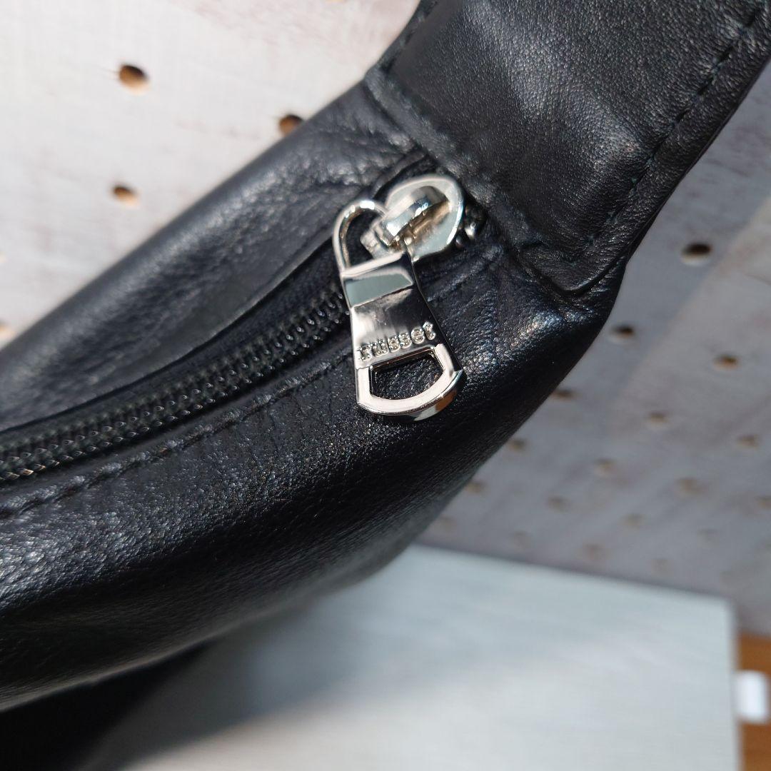 russetラシット ソフトレザーラウンドショルダーバッグ