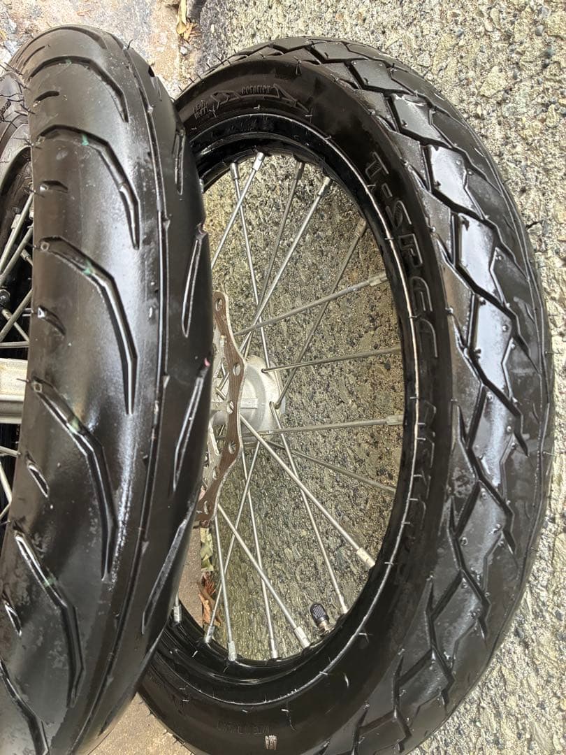 kx85 モタード仕様タイヤ、ホイールセット　klx125 dトラッカー125