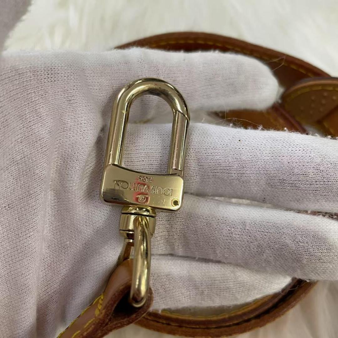美品　ルイヴィトン　LV　ショルダーストラップ　ゴールド金具