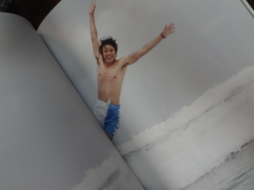 兼崎健太郎　サイン入り写真集・パンフレット・DVD・切り抜きやフライヤー