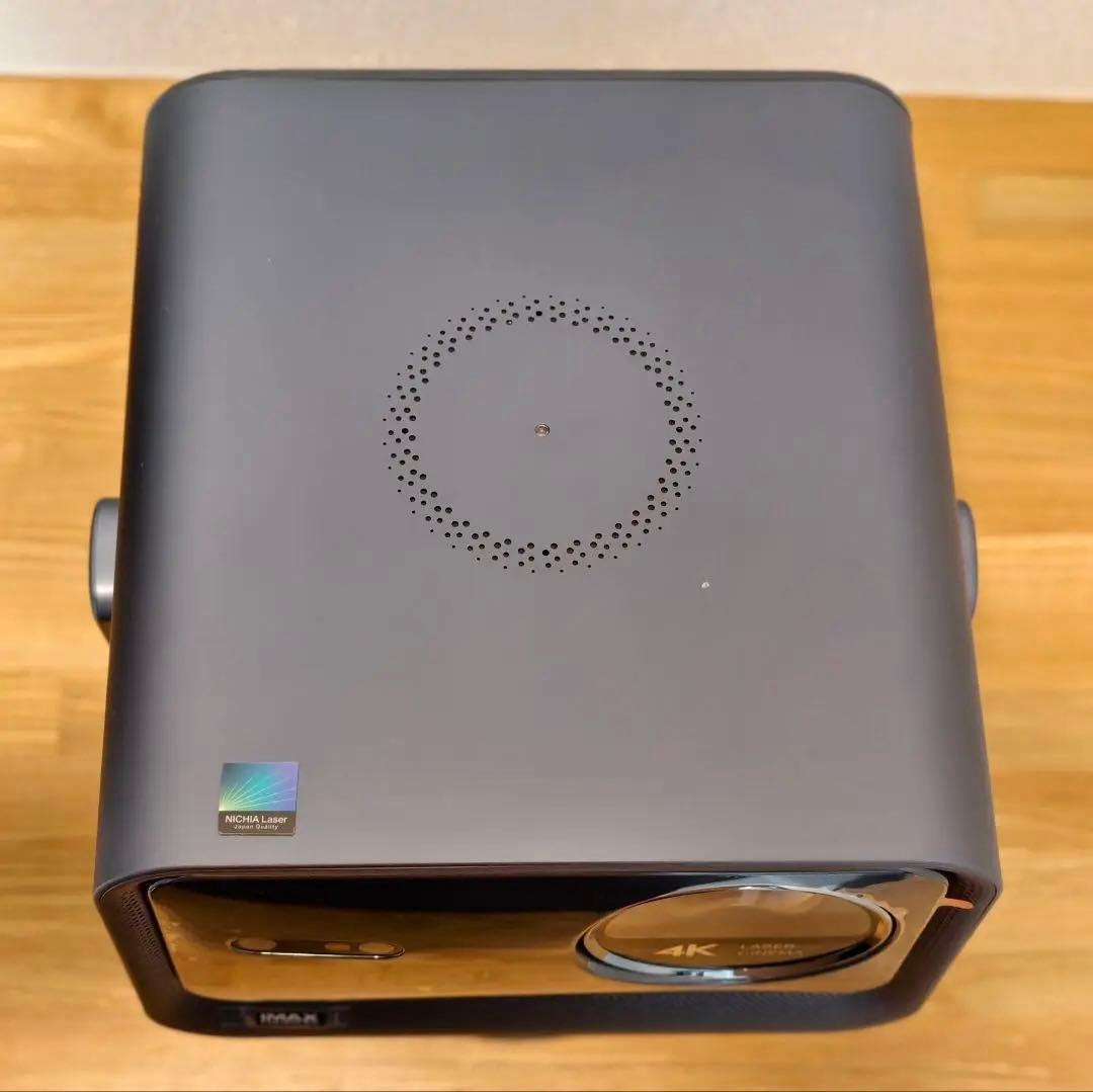 最上位機種 REGZA RLC-V7R-MAX 4Kレーザー プロジェクター