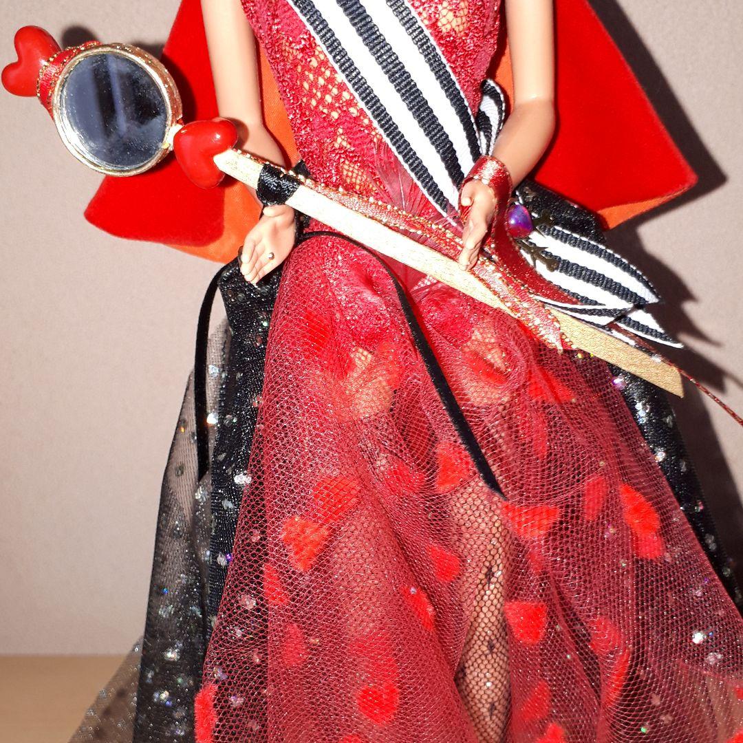 コレクション Queen of Hearts Barbie Convention Doll