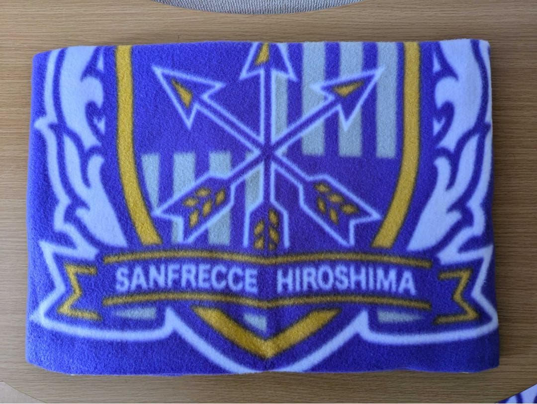 未使用 サンフレッチェ広島 フリースブランケット&ストラップ×3点！！
