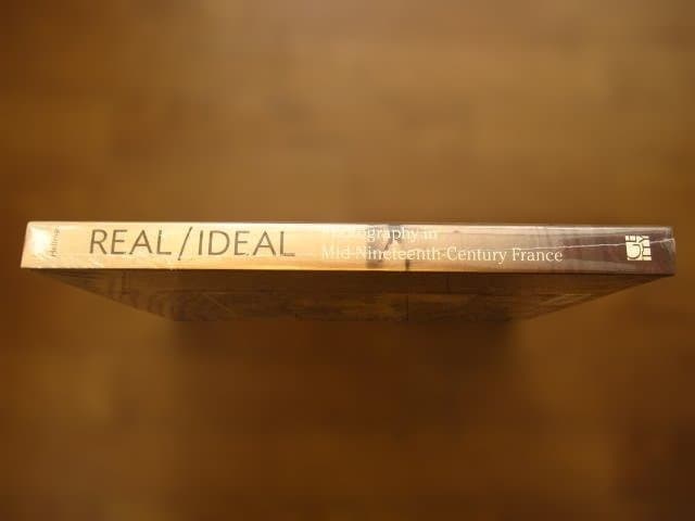Real/Ideal　Photography in Mid-Nineteenth