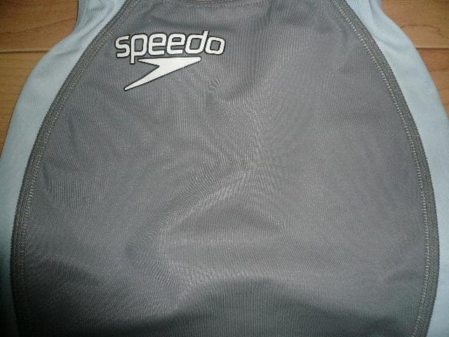 【SPEEDO】貴重な灰カラー！ファーストスキン FS２ 競泳水着 ハイレグ
