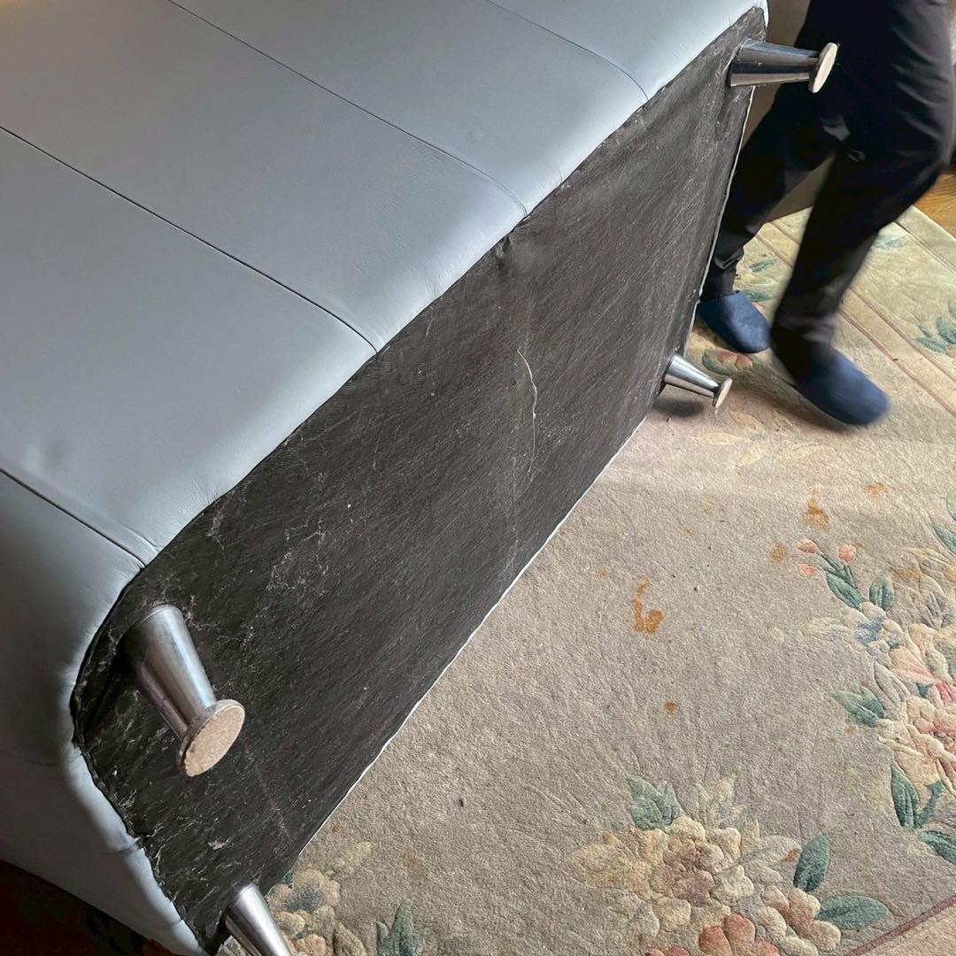 ライトブルー レザー 2人掛けソファ