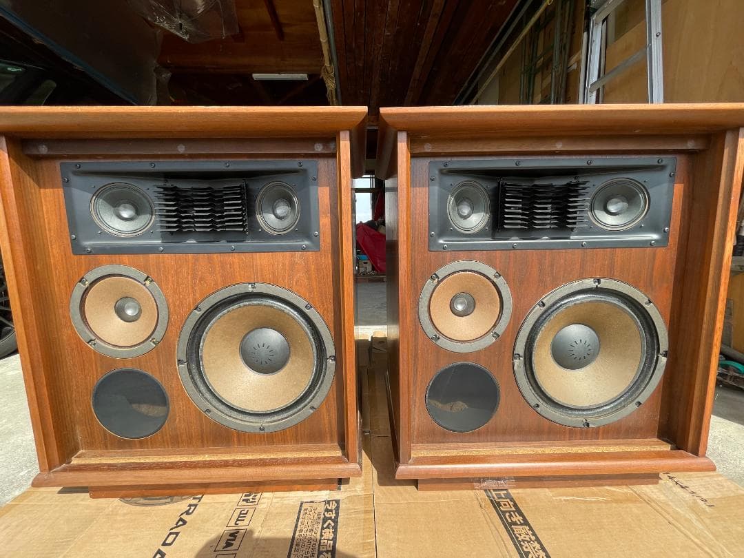 sansui SP-3005 年代物のわりには美品です！！