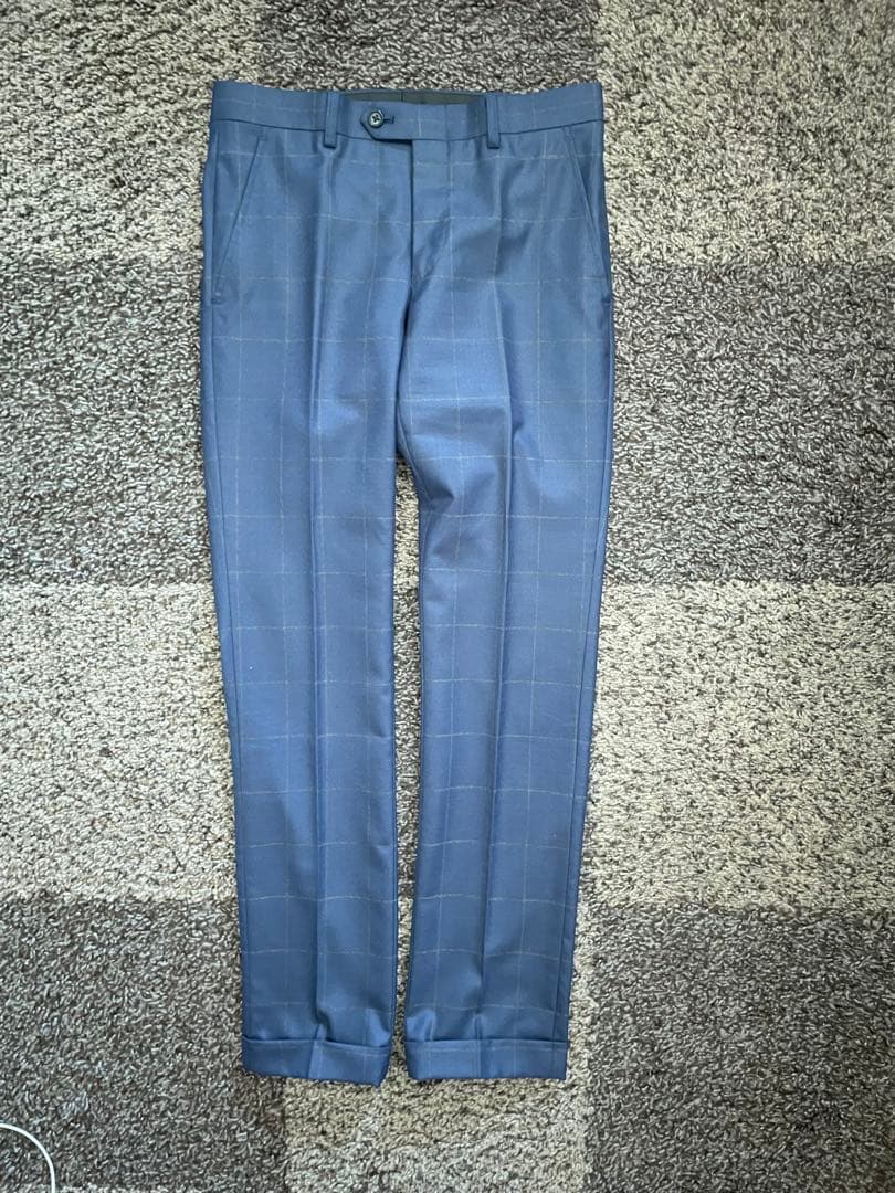 【ほぼ未使用】イタリア製セットアップスーツ44ネイビーブルー