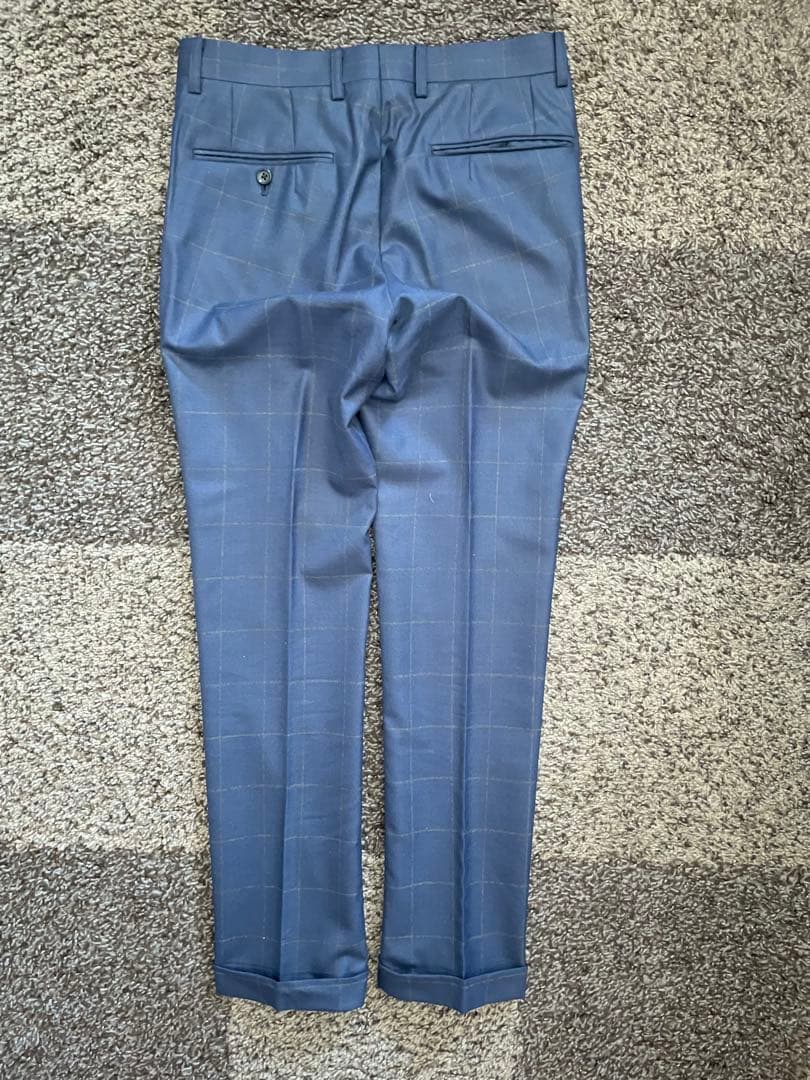 【ほぼ未使用】イタリア製セットアップスーツ44ネイビーブルー