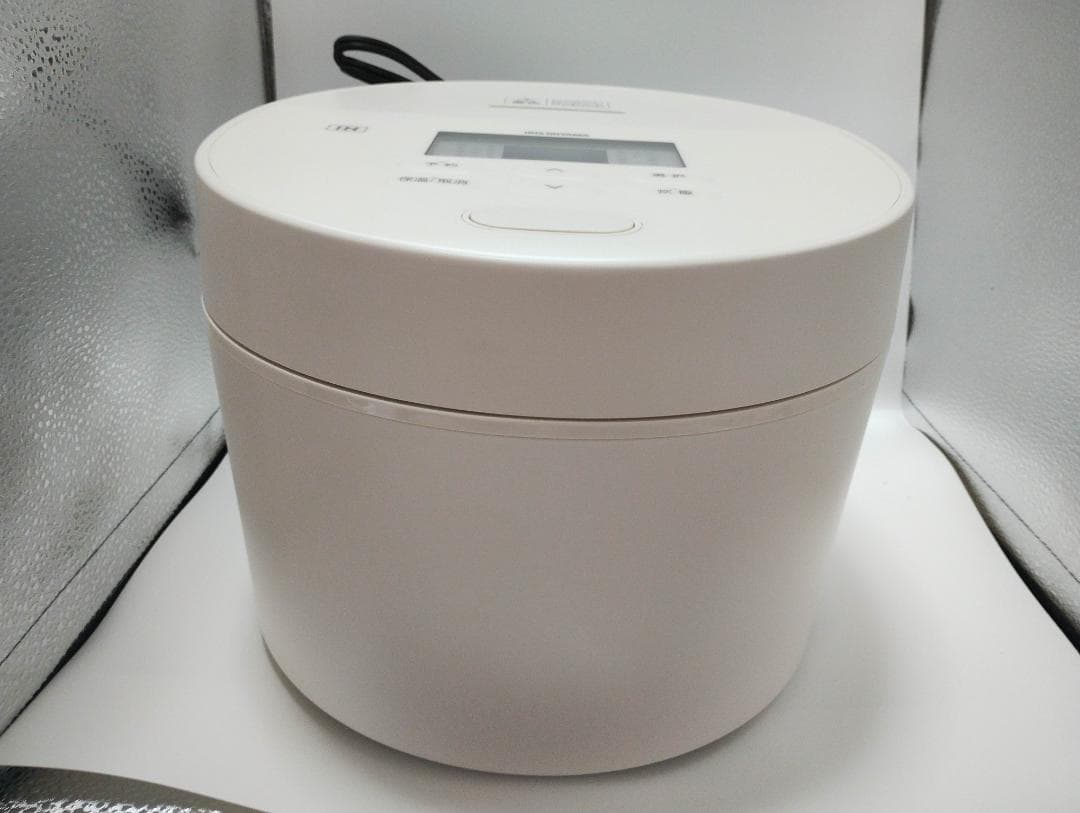 アイリスオーヤマ 炊飯器 5.5合 IH式 RC-ISA50-W ホワイト