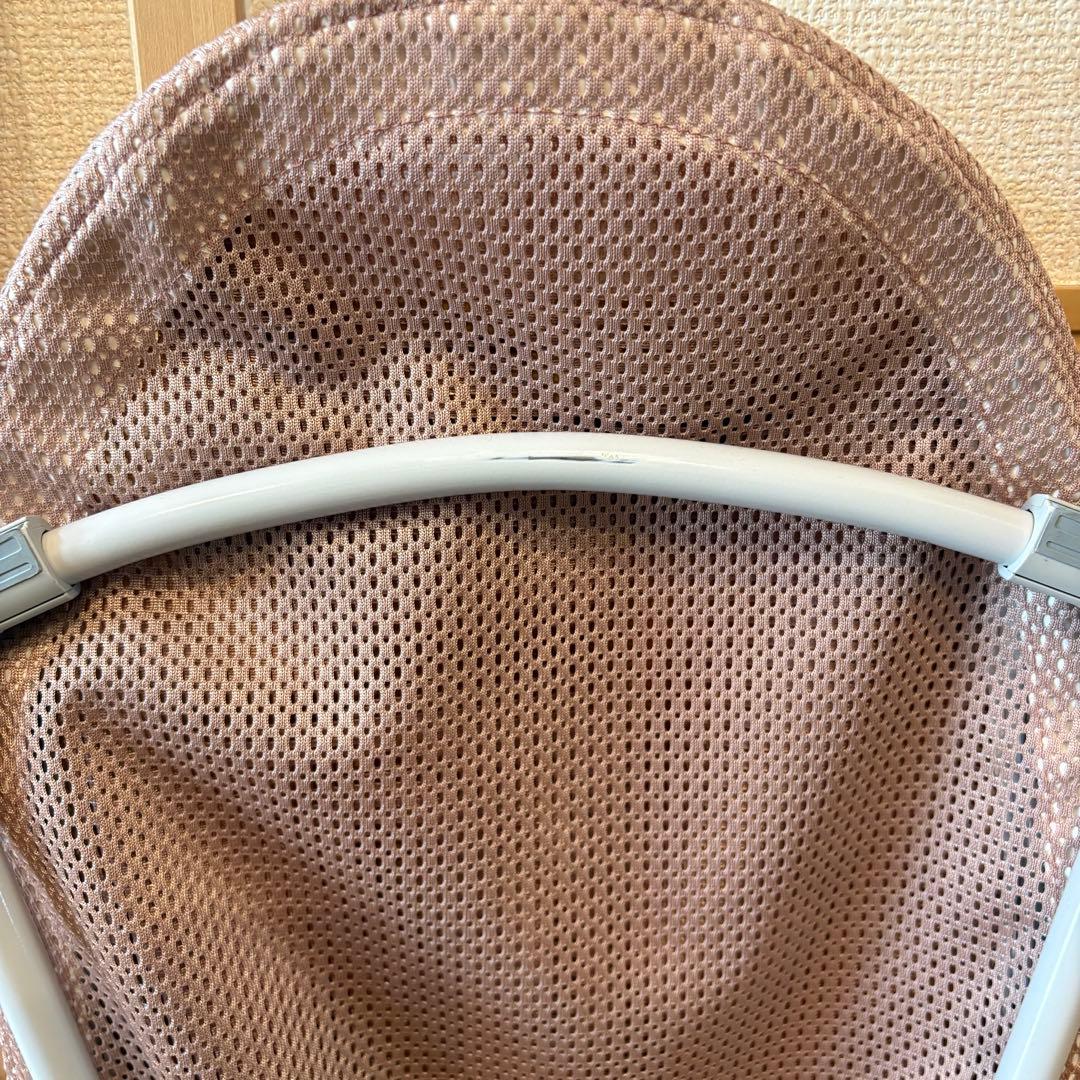 ベビービョルンバウンサーブリス メッシュ　ダスティーピンク