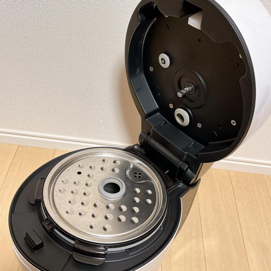 ホットクック KN-HW10E-W 1.0L ヘルシオ　【匿名配送】