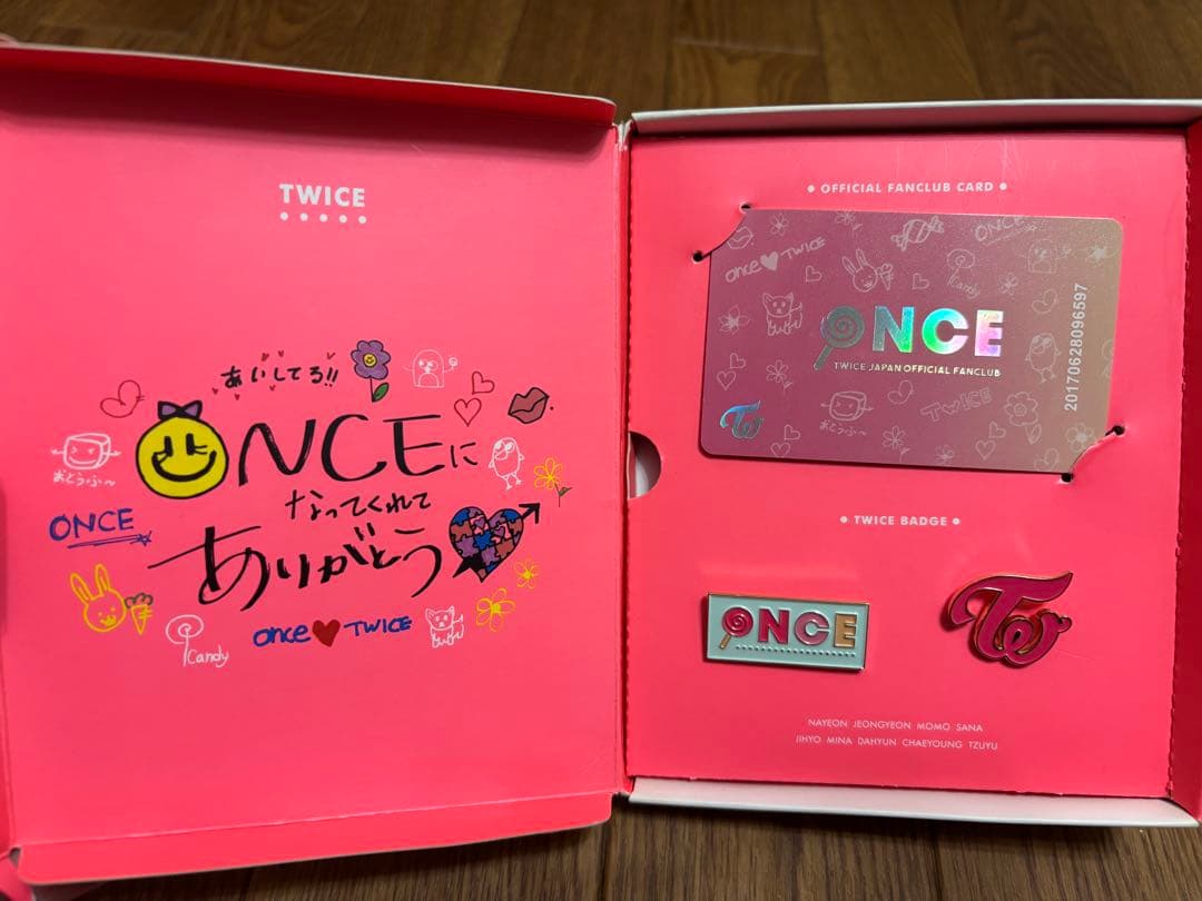 TWICE トゥワイス グッズ 大量 バラ売り可能 まとめ売り可能