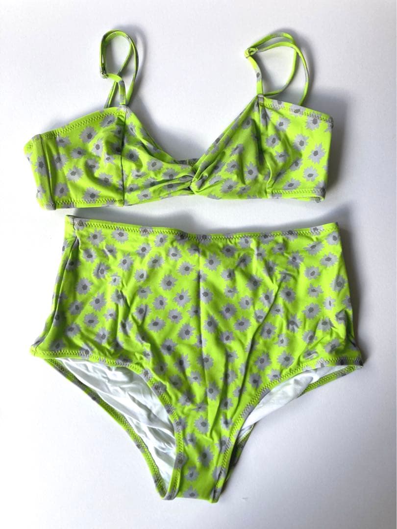 タグ付き未使用☆Pale swimwear ビキニ 小花柄 グリーン 黄緑