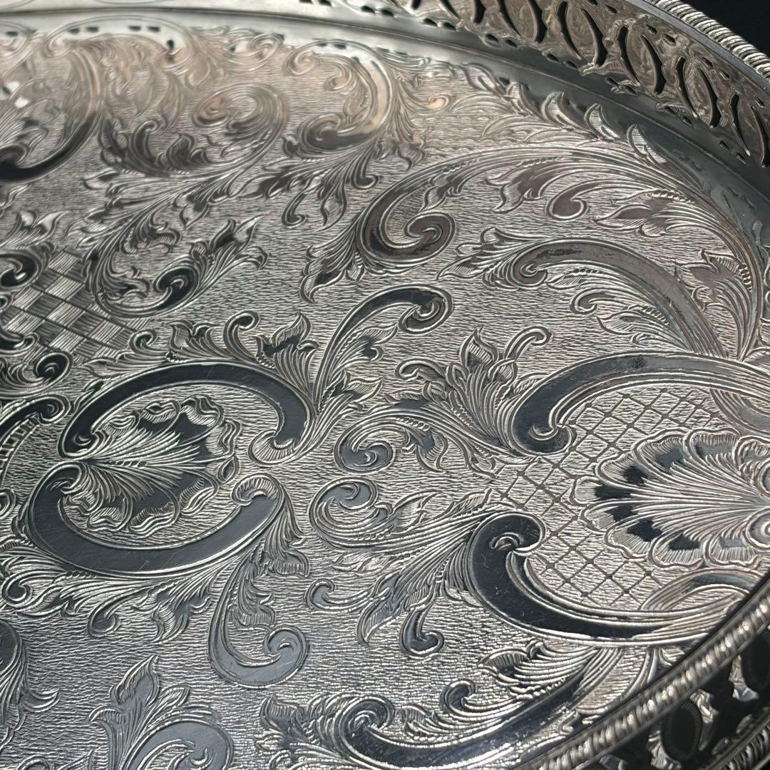 ＜英国ビンテージ＞シェフィールド　シルバートレイ　サルヴァ　銀盆　オーバル　B