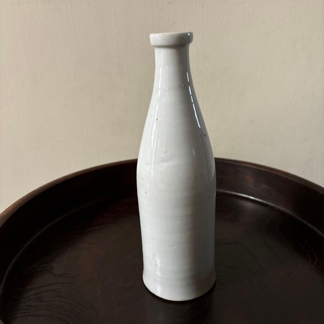平佐白磁ボトル　明治　波佐見　伊万里　ストーンウェア　瀬戸　李朝　花器　白洲正子
