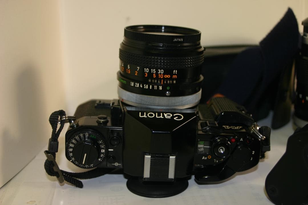 【動作確認済】キャノンA-1+純正レンズ2本+モータドライブ+ストロボ（C12）