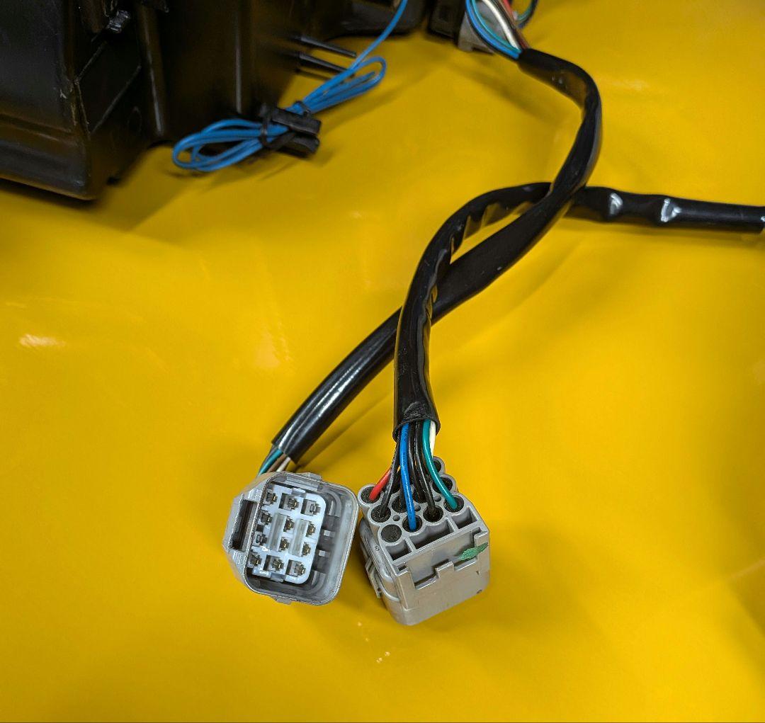 スバル レヴォーグ VM4 クリスタルアイ シャークヘッドライト 左右セット