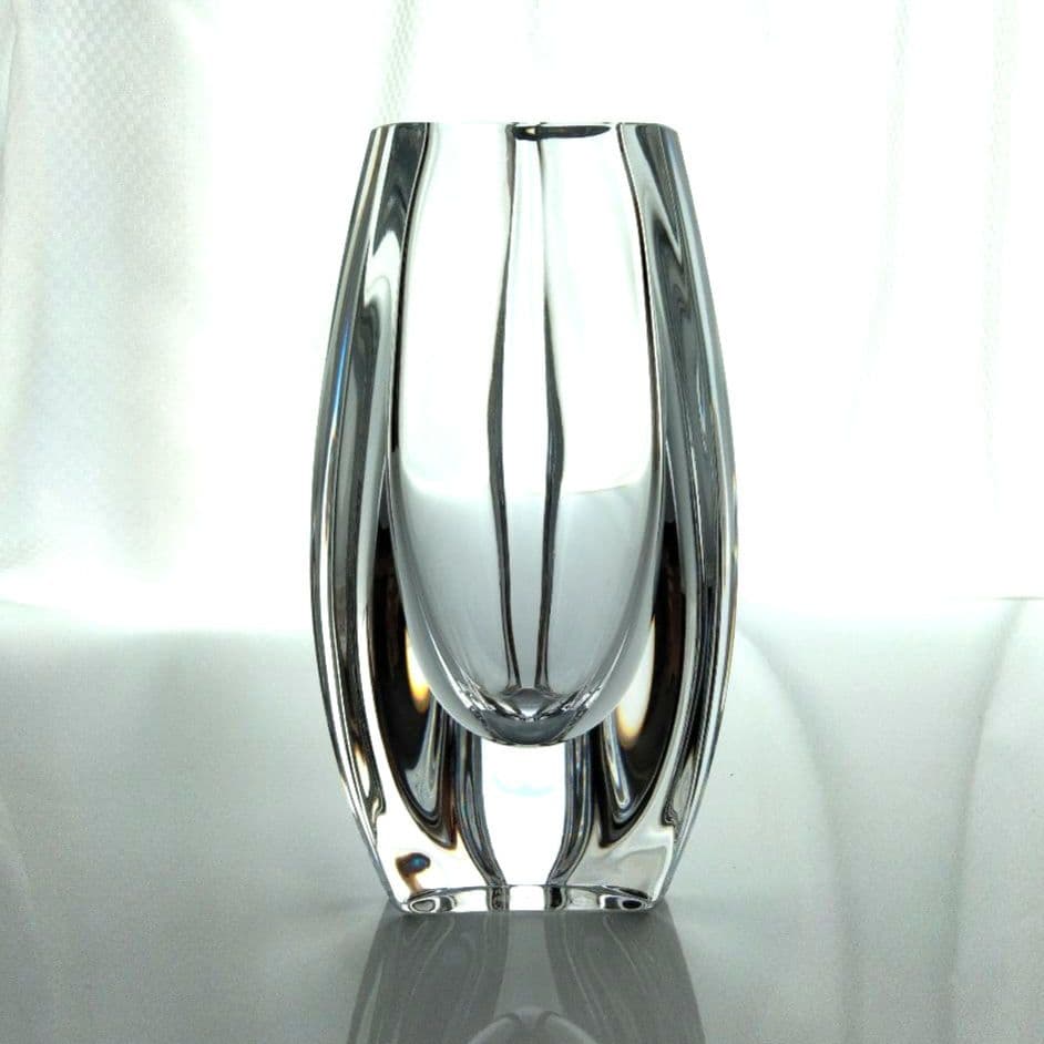 【新品】バカラ　ブートンドール　M サイズ　フラワーベース 　花瓶