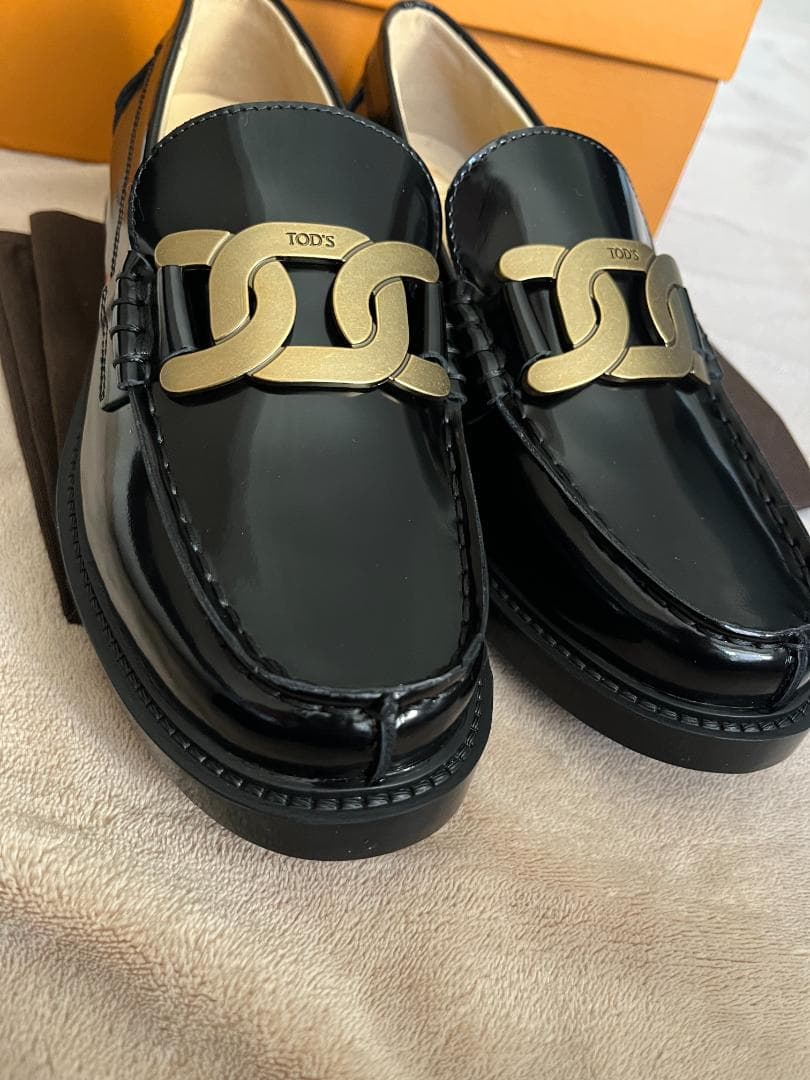 ローファー ケイト メタルチェーン 37