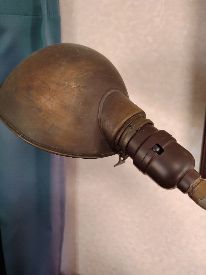 アメリカンビンテージ　レトロ　アンティーク　 ブロンズデスクライト　時計付き照明