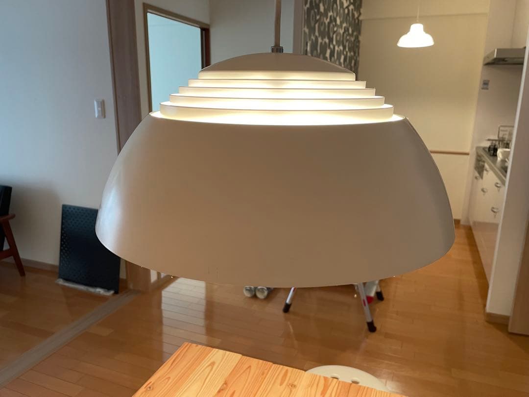 louis poulsen ルイスポールセン AJロイヤル 370