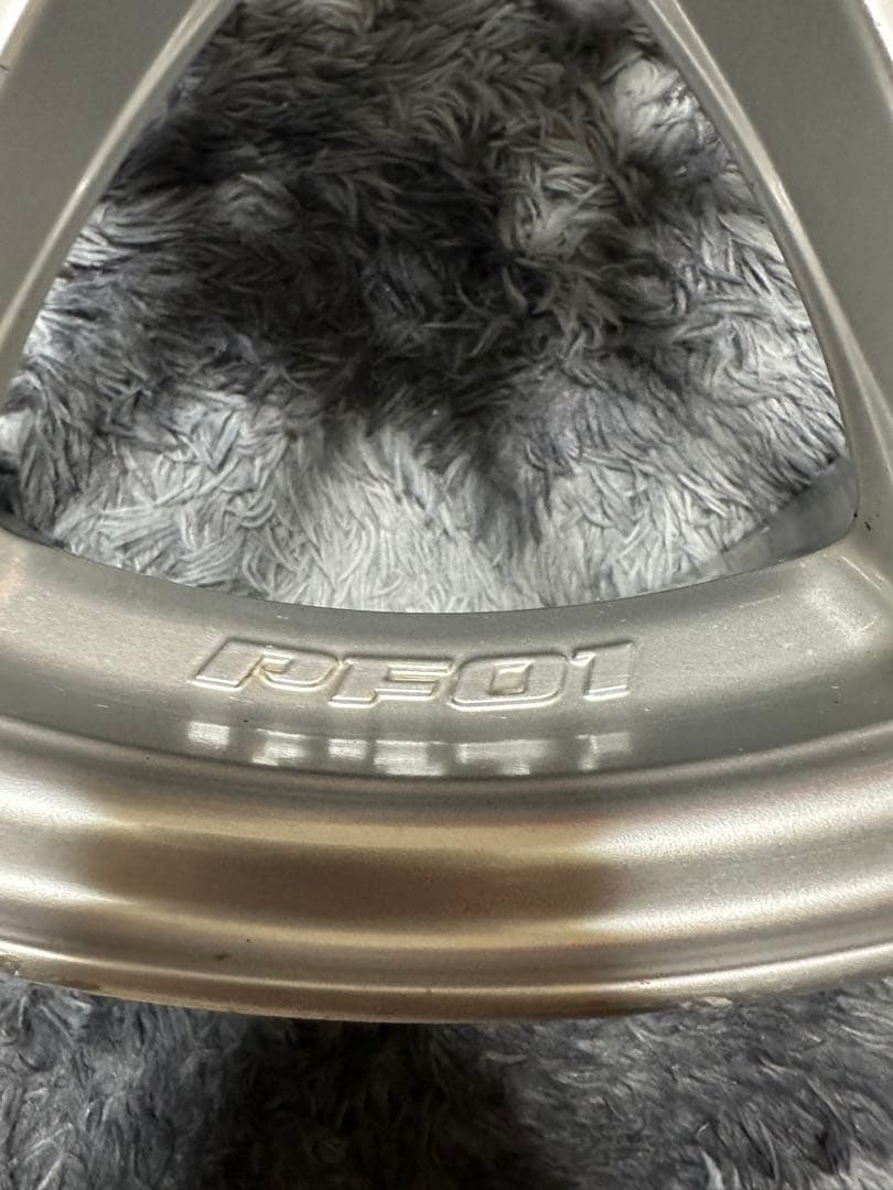 よっし～１００３ ②Aベンツ用 エンケイ PF01 18インチアルミ 2本