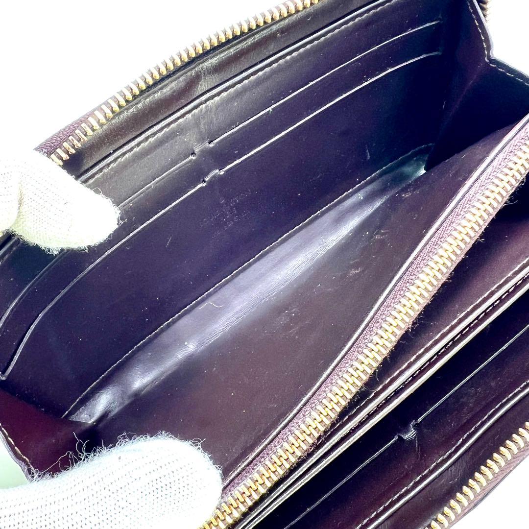 ルイヴィトン ヴェルニ アマラント ジッピーウォレット モノグラムM93522