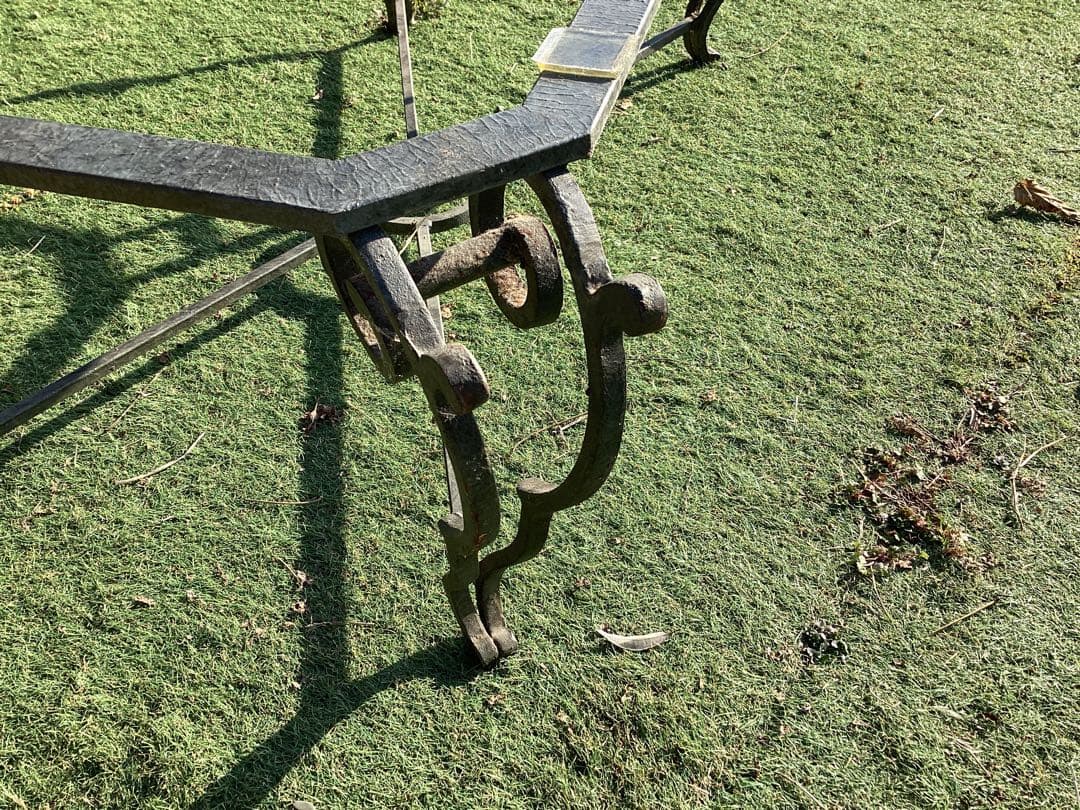 ガラステーブル　長方形　猫足　リビングテーブル　ローテーブル