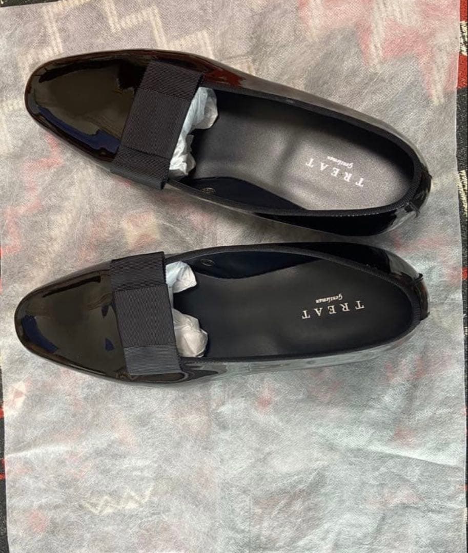 TREAT 黒 ドレスシューズ