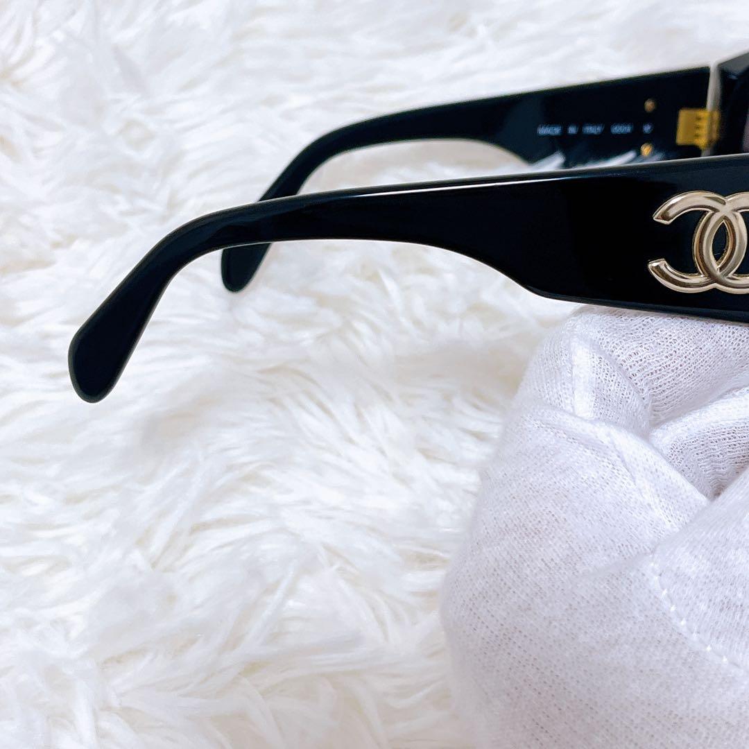 CHANEL サングラス　ココマーク　黒　ケース付き