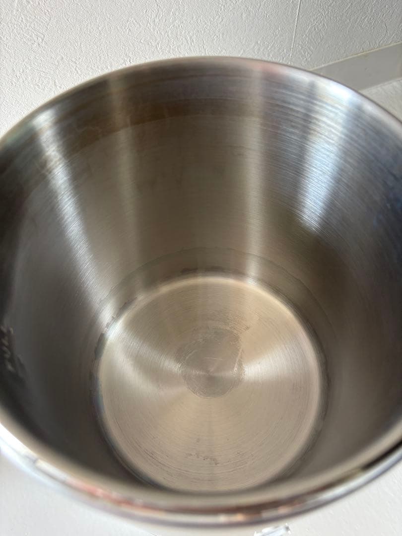 メガホーム社 蒸留水器とガラス容器