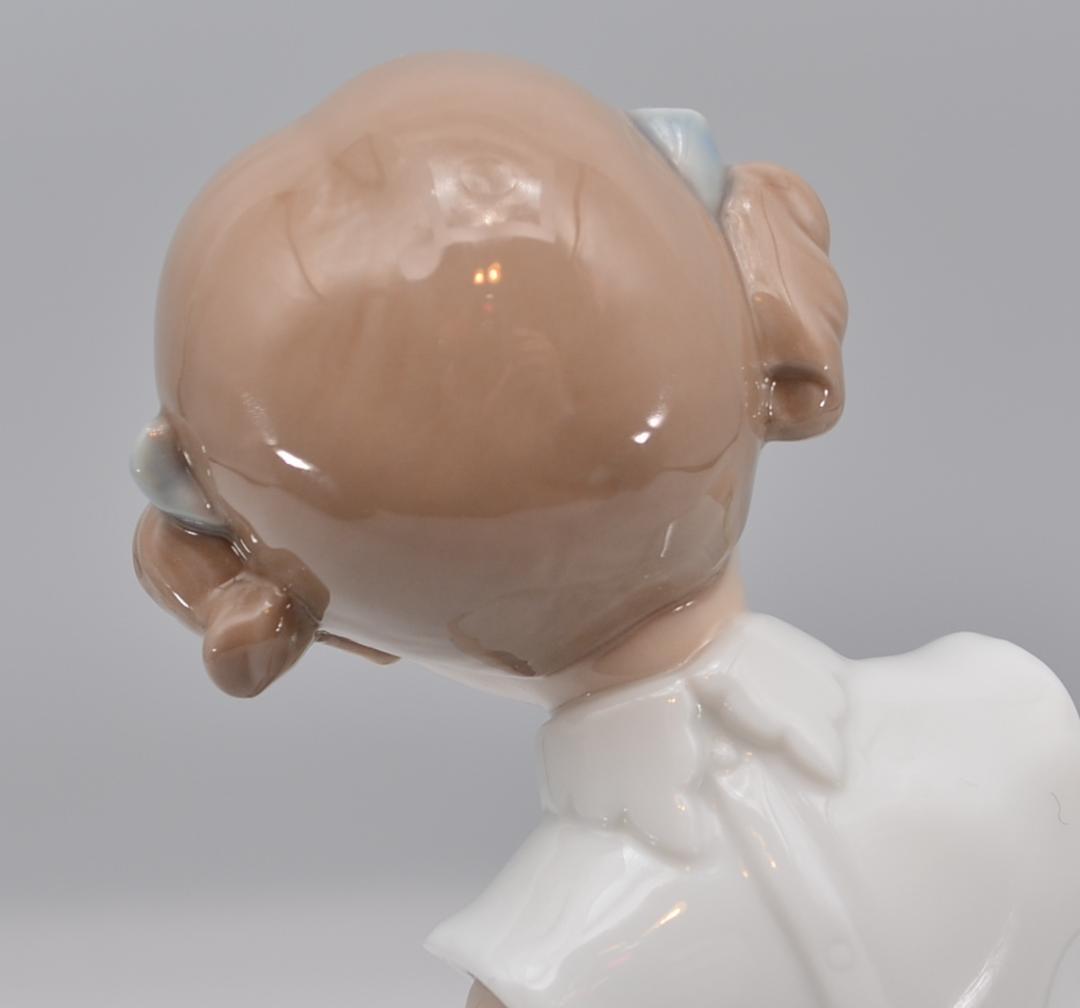 びっくりした　＃6759　No.4　★リヤドロ　スペイン　ポーセリン　箱付き