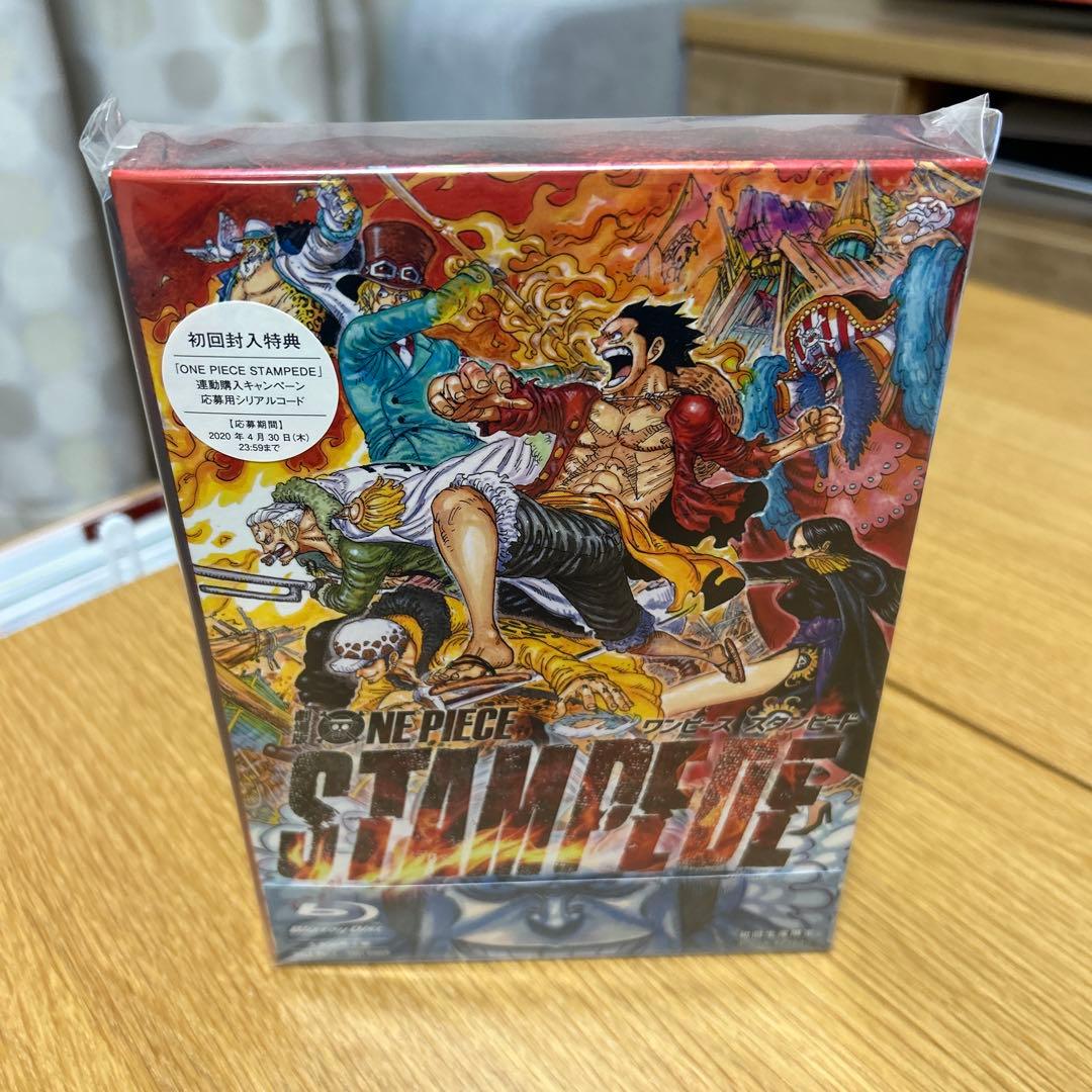 劇場版 ONE PIECE はBlu-ray 初回限定版　4作品セット