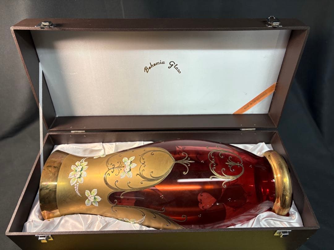 ベネチアングラスgold BOHEMIA花瓶 金彩 ボヘミアングラス ケース付き