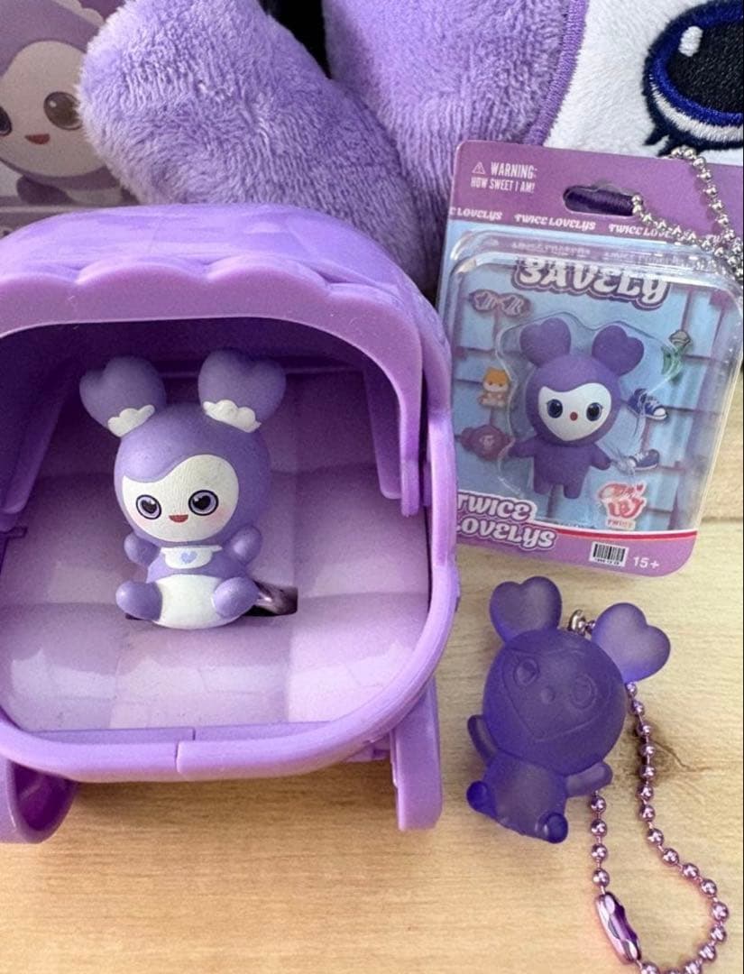 TWICE LOVELY'S ×GIGO サナセット