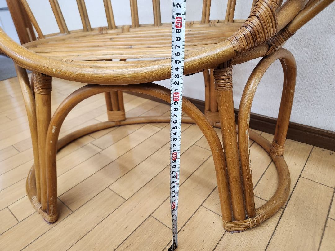 ラタン サイドテーブル付きカーブチェア