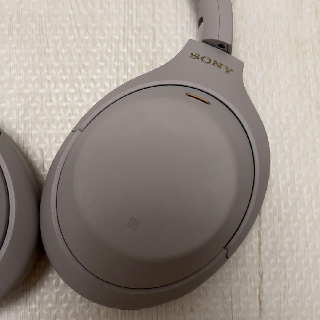 SONY WH-1000XM4 シルバー