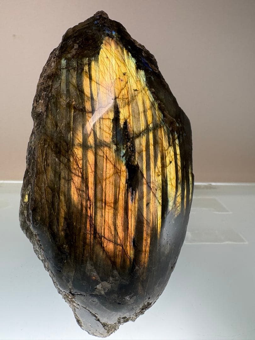 ラブラドライト 原石　特大　置物